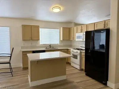 1988 Antelope Hill Court, Henderson, NV 89012 Kitchen