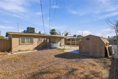 2521 Perliter Avenue, North Las Vegas, NV 89030 Back of Structure