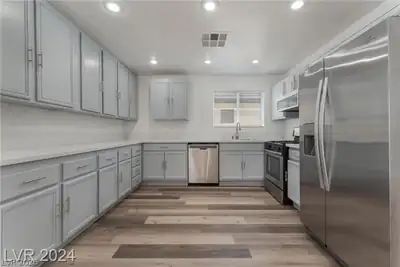 4355 Holden Street, Las Vegas, NV 89115 Kitchen