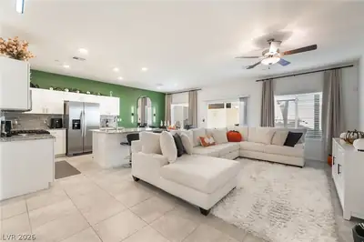10958 Cheshire Woods Avenue, Las Vegas, NV 89166 Living Room