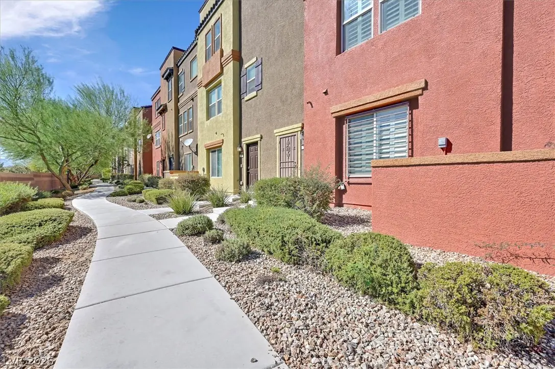 4650 Ranch House Road 20, North Las Vegas, NV 89031