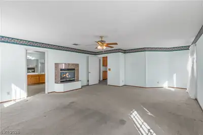 1517 Ironbark Drive, Henderson, NV 89014 Primary Bedroom