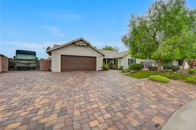 1518 Della Court, Boulder City