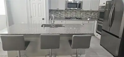 10334 Ironwood Pass Avenue, Las Vegas, NV 89166 Kitchen