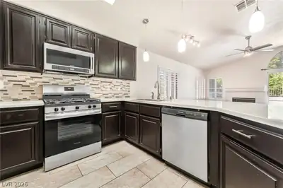 1937 Tropical Breeze Drive, Las Vegas, NV 89117 Kitchen