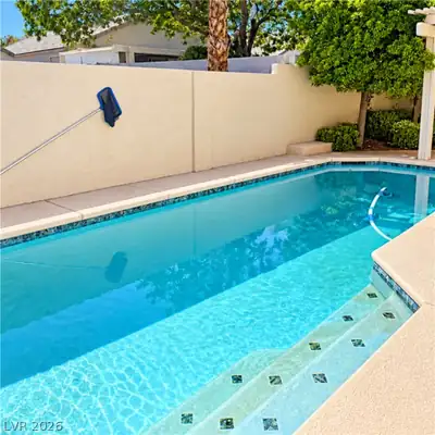 10279 Queensbury Avenue, Las Vegas, NV 89135 Pool