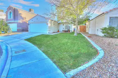8257 Cactus Root Court, Las Vegas, NV 89129 Front of Structure