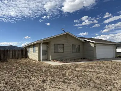 1031 75TH East Street, Ely
