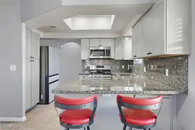508 Indian Princess Drive 104, Las Vegas, NV 89145 Kitchen