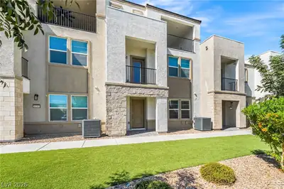 6176 Garden Crest Street, Las Vegas, NV 89148 