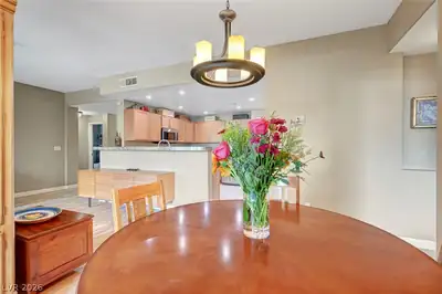 2325 Windmill Parkway 911, Henderson, NV 89074 Dining Area