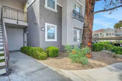 2325 Windmill Parkway 911, Henderson, NV 89074 Front of Structure