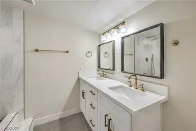 1408 Palm Street, Henderson, NV 89011 Bathroom