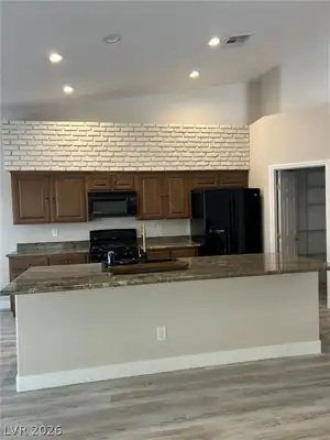 1164 Mirage Lake Street, Henderson, NV 89052 Kitchen