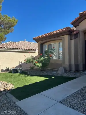 1164 Mirage Lake Street, Henderson, NV 89052 Front of Structure