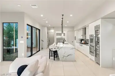 18 Heron Harbour Drive, Henderson, NV 89011 Kitchen