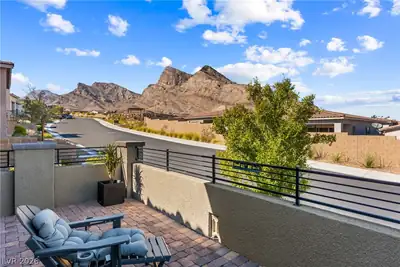 11617 Falcon Gorge Avenue, Las Vegas, NV 89138 Patio