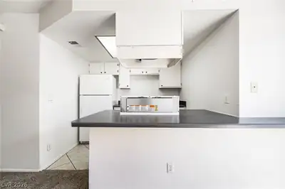 535 Sellers Place, Henderson, NV 89011 Kitchen