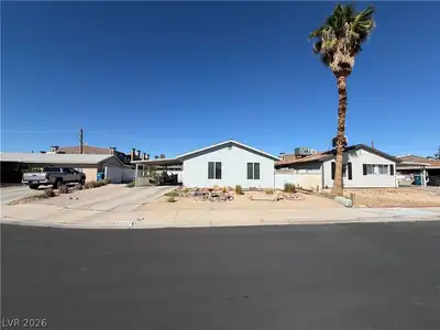 5532 Azuza Avenue, Las Vegas, NV 89122 Front of Structure