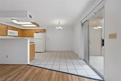 1575 West WARM SPRINGS Road 513, Henderson, NV 89014 Kitchen