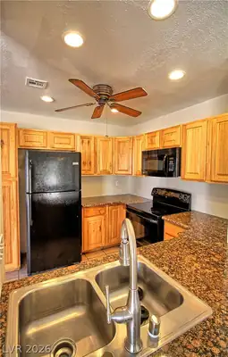 2349 Canfield Drive A, Las Vegas, NV 89108 Kitchen