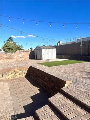 5045 Hayward Avenue, Las Vegas, NV 89122 Yard