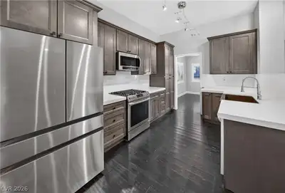 1740 Bluffs Drive, Henderson, NV 89014 Kitchen