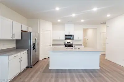 1691 Douglas Creek Street, North Las Vegas, NV 89084 