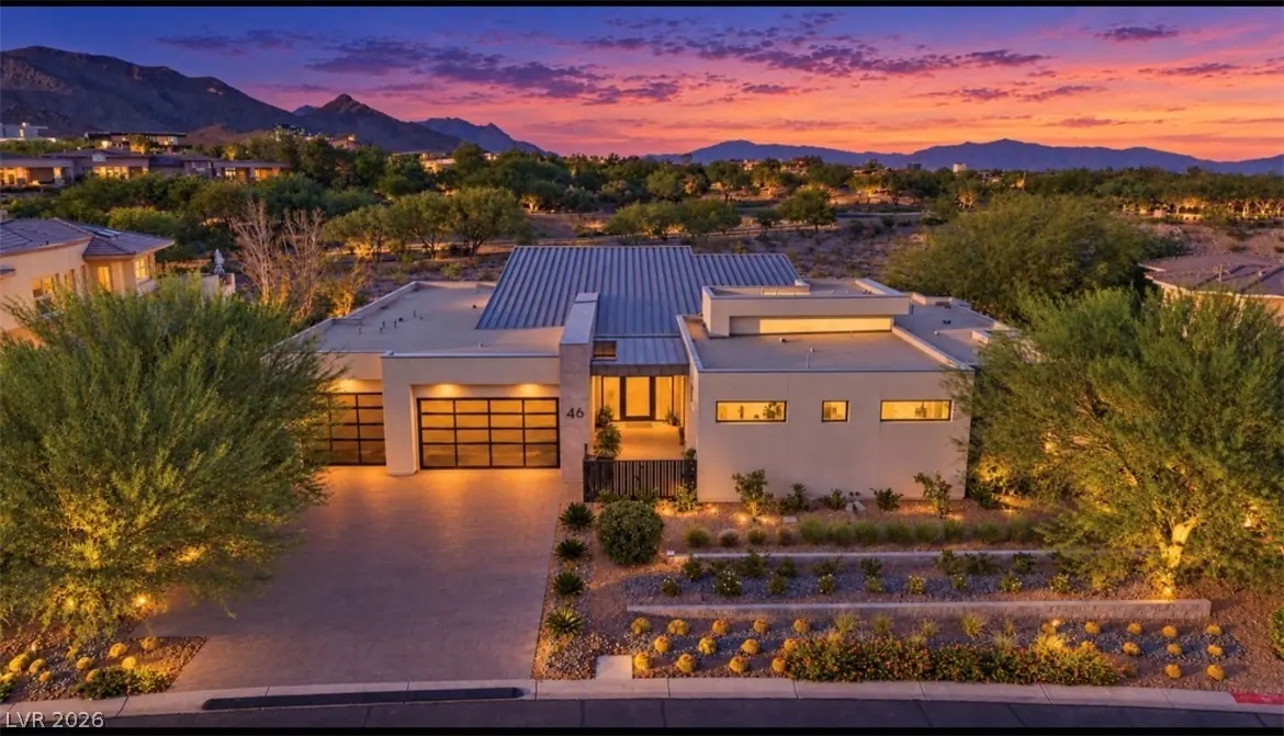 46 Soaring Bird Court, Las Vegas, NV 89135