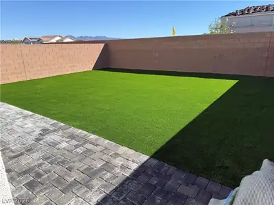 4083 Kalina Ridge Avenue, Las Vegas, NV 89139 Yard