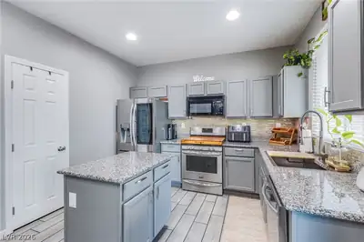 978 Colorado Creek Court, Henderson, NV 89002 Kitchen