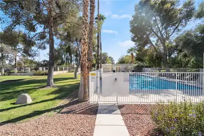 3320 Delderfield Avenue, Las Vegas, NV 89121 Pool