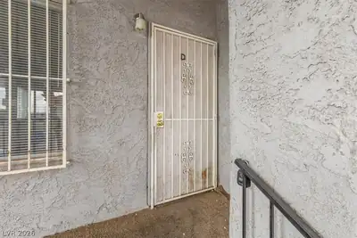 3649 Van Dyke Avenue D, Las Vegas, NV 89103 Entry