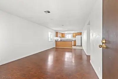 3649 Van Dyke Avenue D, Las Vegas, NV 89103 Living Room