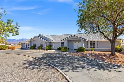 3751 South Mariposa Avenue, Pahrump