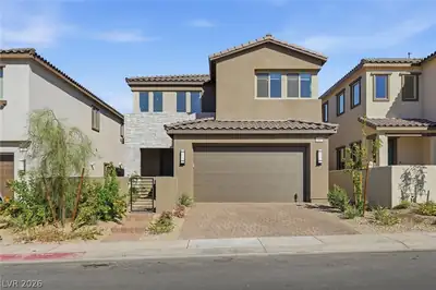16 Via Montoro, Henderson