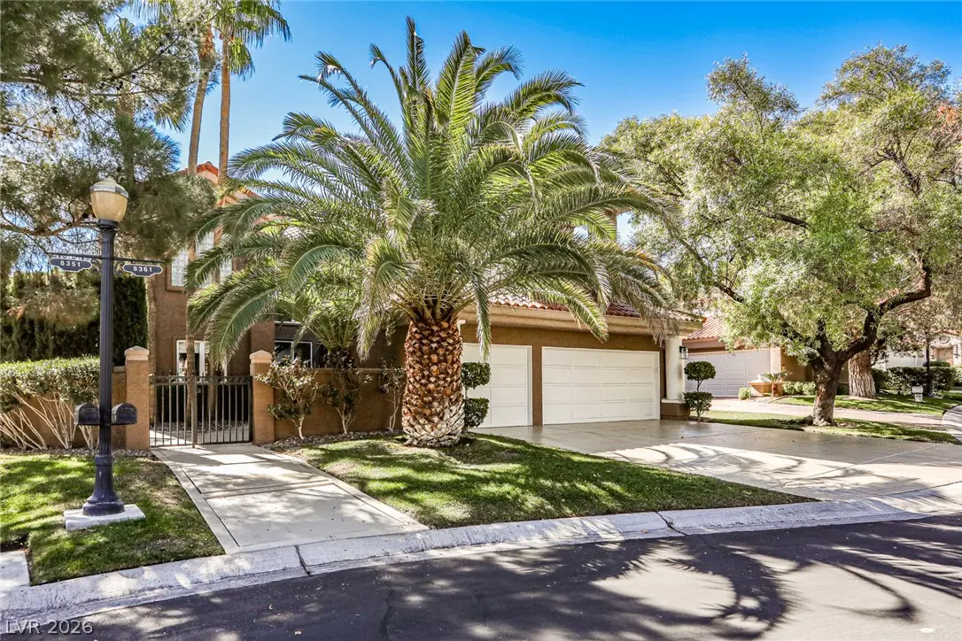 8361 Plum Creek Court, Las Vegas, NV 89113