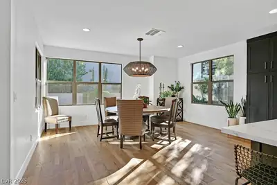 10287 Meridian Hill Avenue, Las Vegas, NV 89135 Dining Area
