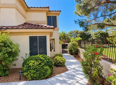 1301 Calle Montery Street, Las Vegas, NV 89117 