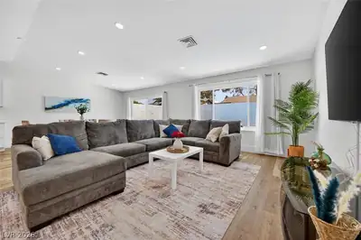 6191 Bullion Boulevard, Las Vegas, NV 89103 Living Room