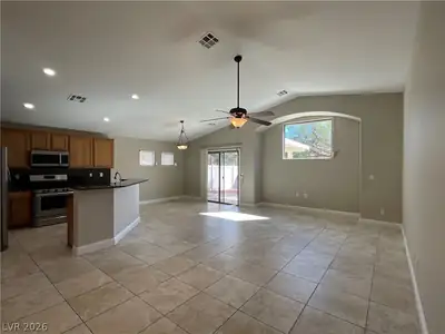 3225 Denvers Dream Avenue, North Las Vegas, NV 89081 Living Room