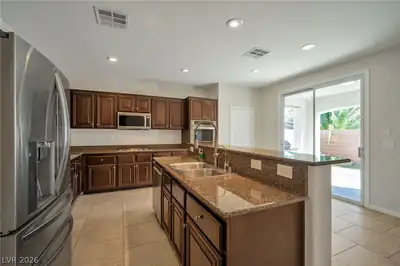 1148 Brent Park Court, Henderson, NV 89002 Kitchen