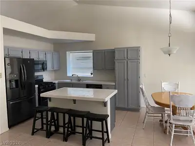 559 Apostle Drive, Henderson, NV 89002 Kitchen