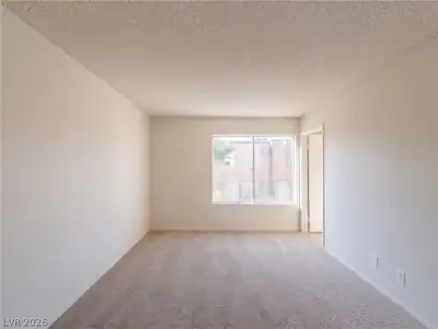 1511 Living Desert Drive B, Las Vegas, NV 89119 