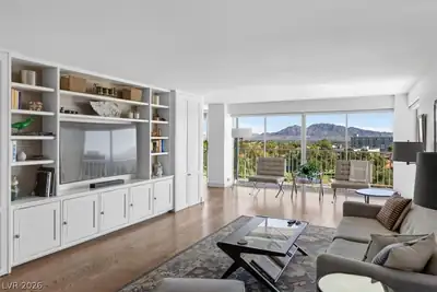 3111 Bel Air Drive 7D, Las Vegas, NV 89109 Living Room