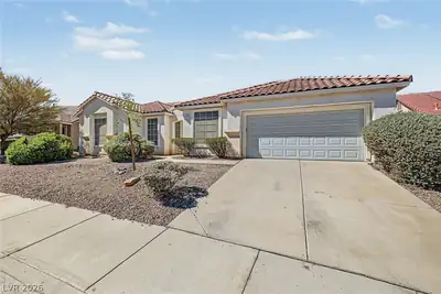 321 John Henry Drive, Henderson, NV 89014 Front of Structure