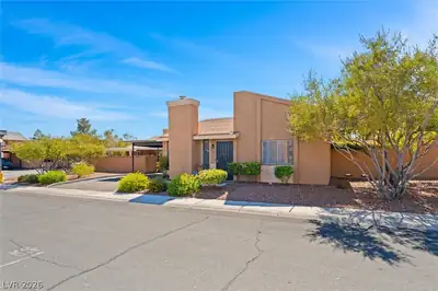 6505 Smokey Pine Way, Las Vegas, NV 89108 Front of Structure