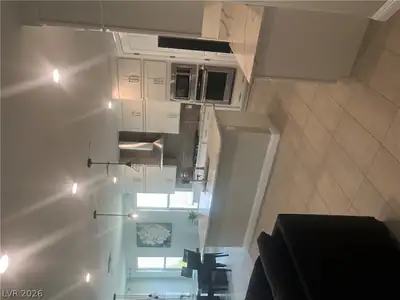 6479 Corsari Ridge Street, Las Vegas, NV 89166 Kitchen