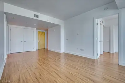2700 Las Vegas Boulevard 2407, Las Vegas, NV 89109 Living Room