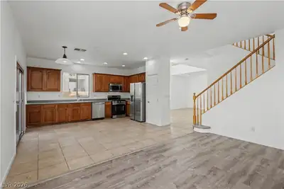 3554 Gloucester Gate Street, Las Vegas, NV 89122 Kitchen